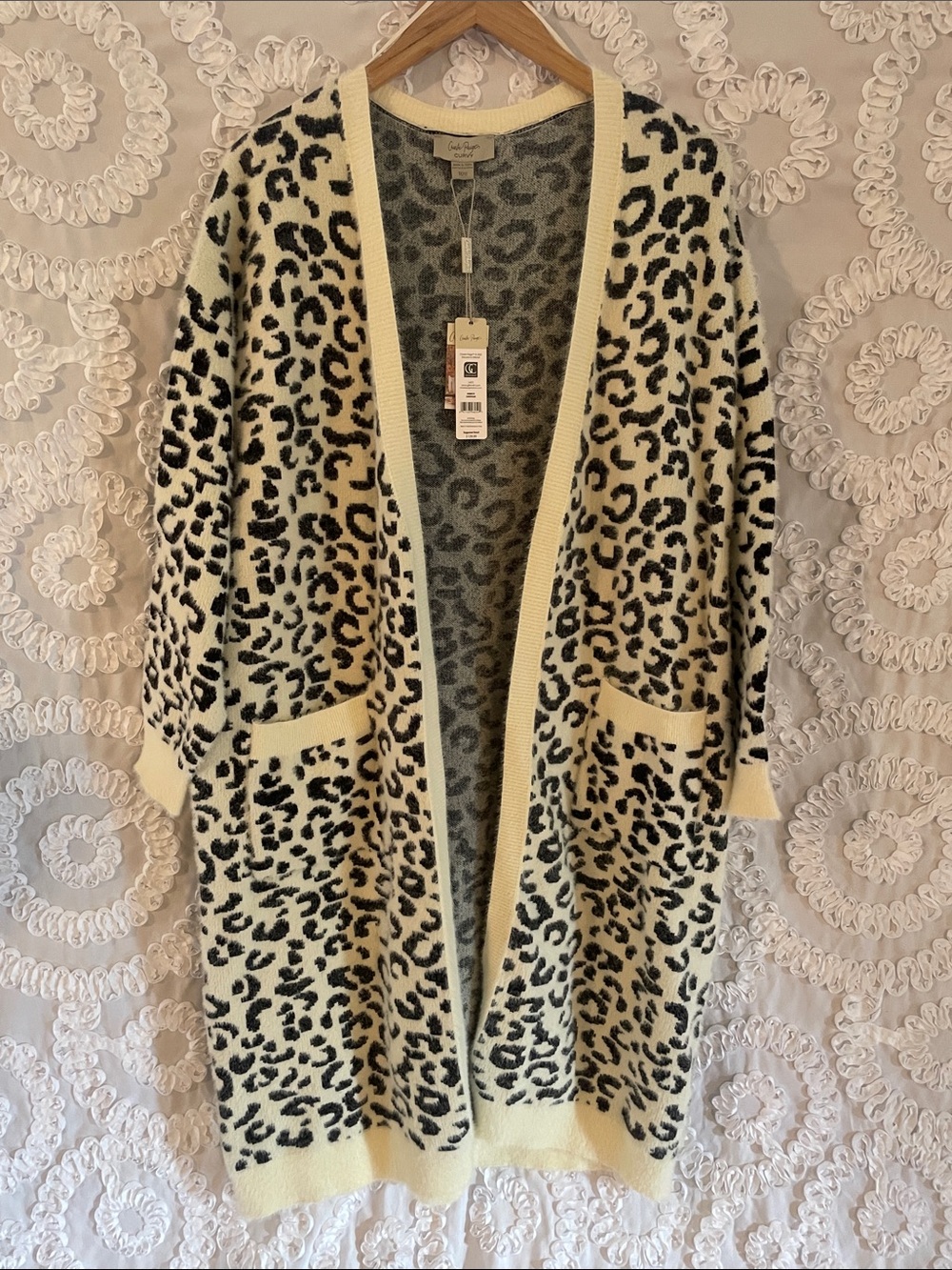 Charlie Paige Curvy Leopard-Print Open Cardigan - Cream/Black So Soft Pockets